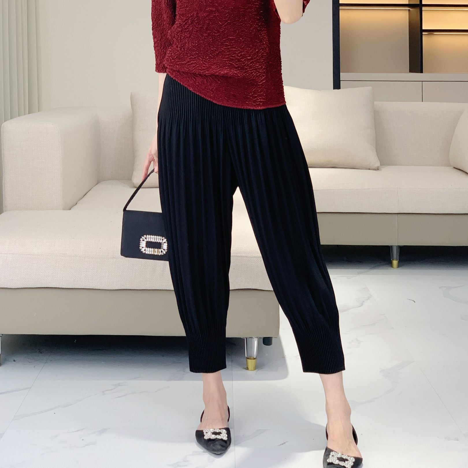 Harem Pants – Fall 2025 Loose Fit Cropped Trousers, Slimming and Plus-Size Friendly
