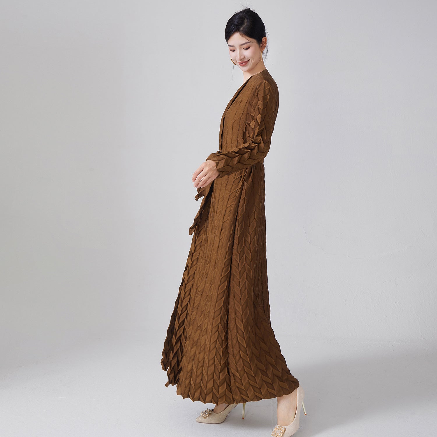 Pleats Please Lace-Up Trench Coat – Plus-Size Friendly Pleated Mid-Length Jacket