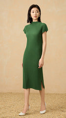 2025 Pre-Autumn Pleated Cheongsam Dress with Short Jacket – Retro Semi-High Neck, Elegant Two-Piece Style