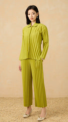 2025 Pre-Spring Handmade Pleated Two-Piece Set – Cardigan Top & Straight-Leg Pants, Effortless Chic