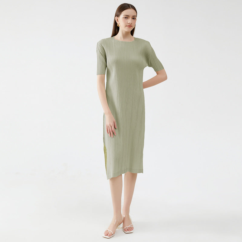 Pleated A-Line Dress – Solid Color Slim Fit Midi