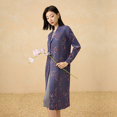 Women’s Autumn Pleated Trench Coat – French Print Lapel Jacket