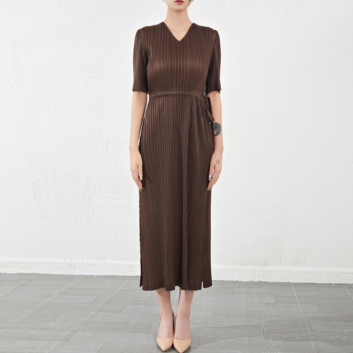 Pleats Please V-Neck Dress – Short-Sleeve Pleated Maxi, Loose Slimming Style