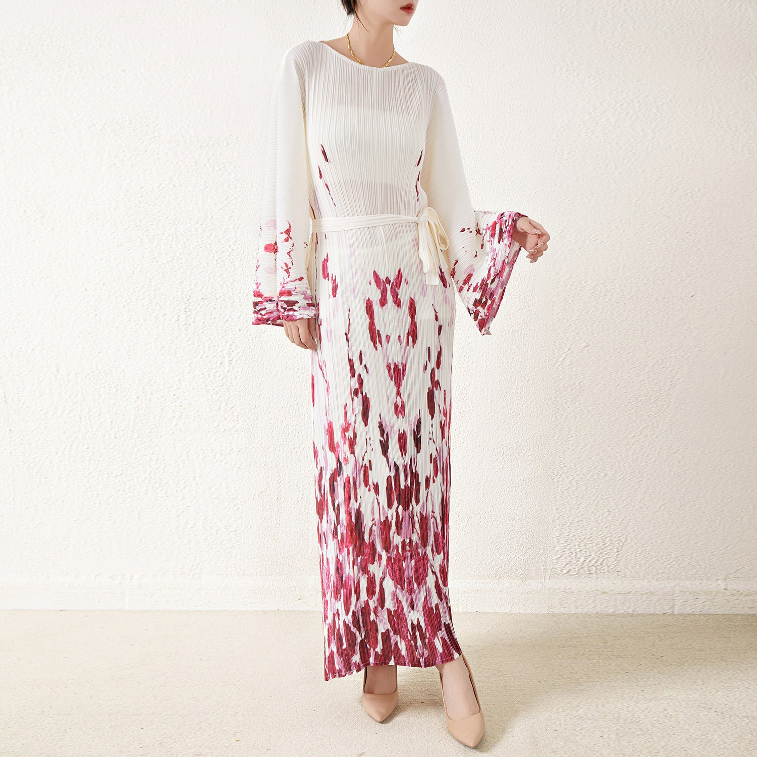 Pleated Printed Lace-Up Straight Dress – Elegant and Modern Women’s Style