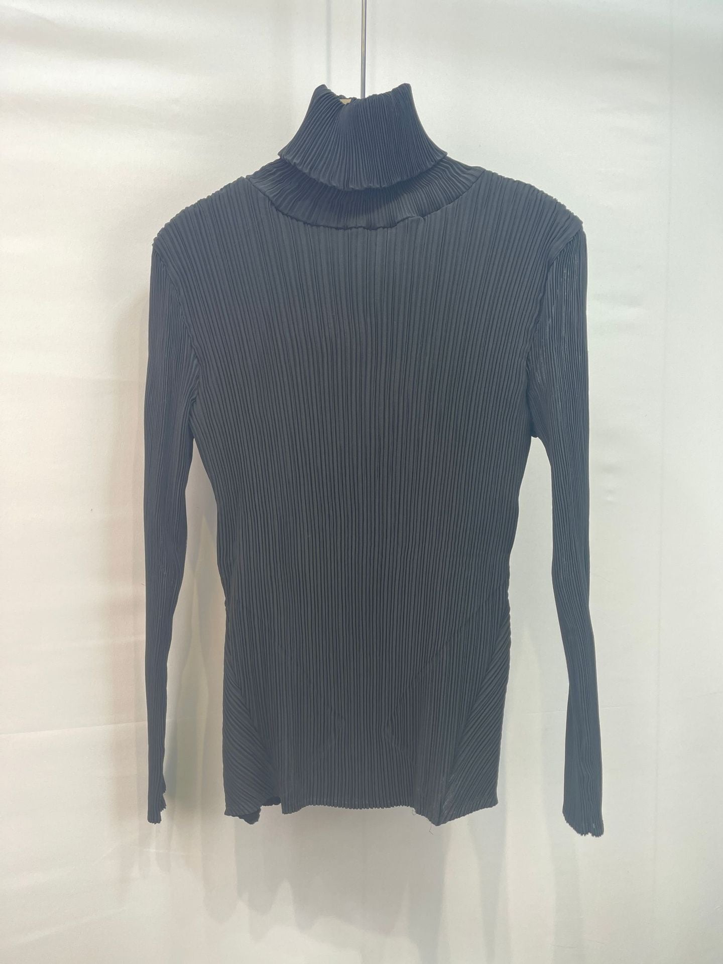 2025 Fall Winter Pleated Knit Top – Cozy High Neck, Slim Fit, Everyday Style