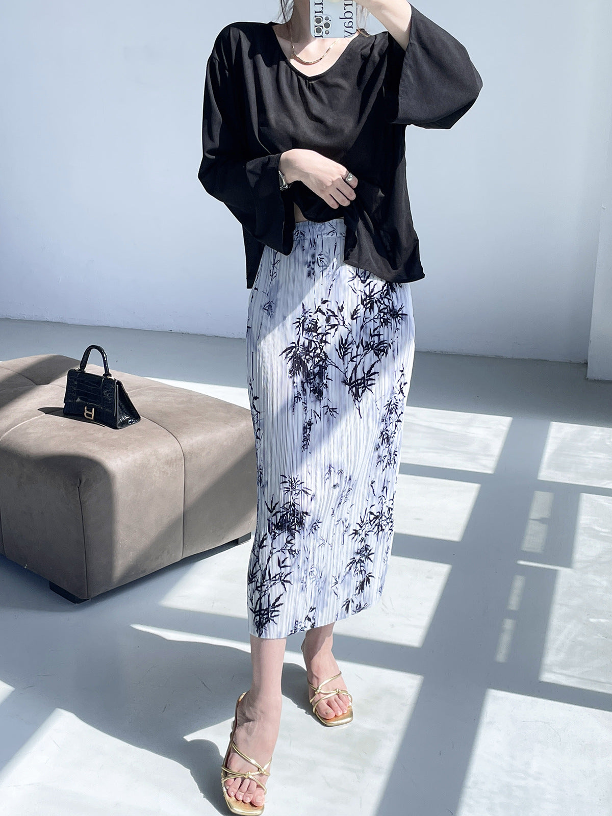 Women’s Summer Pleated Midi Skirt – Ink Painting Print Lightweight Style
