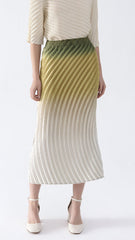 Pleated Fish Scale Gradient Skirt – High Waist A-Line Slit Design