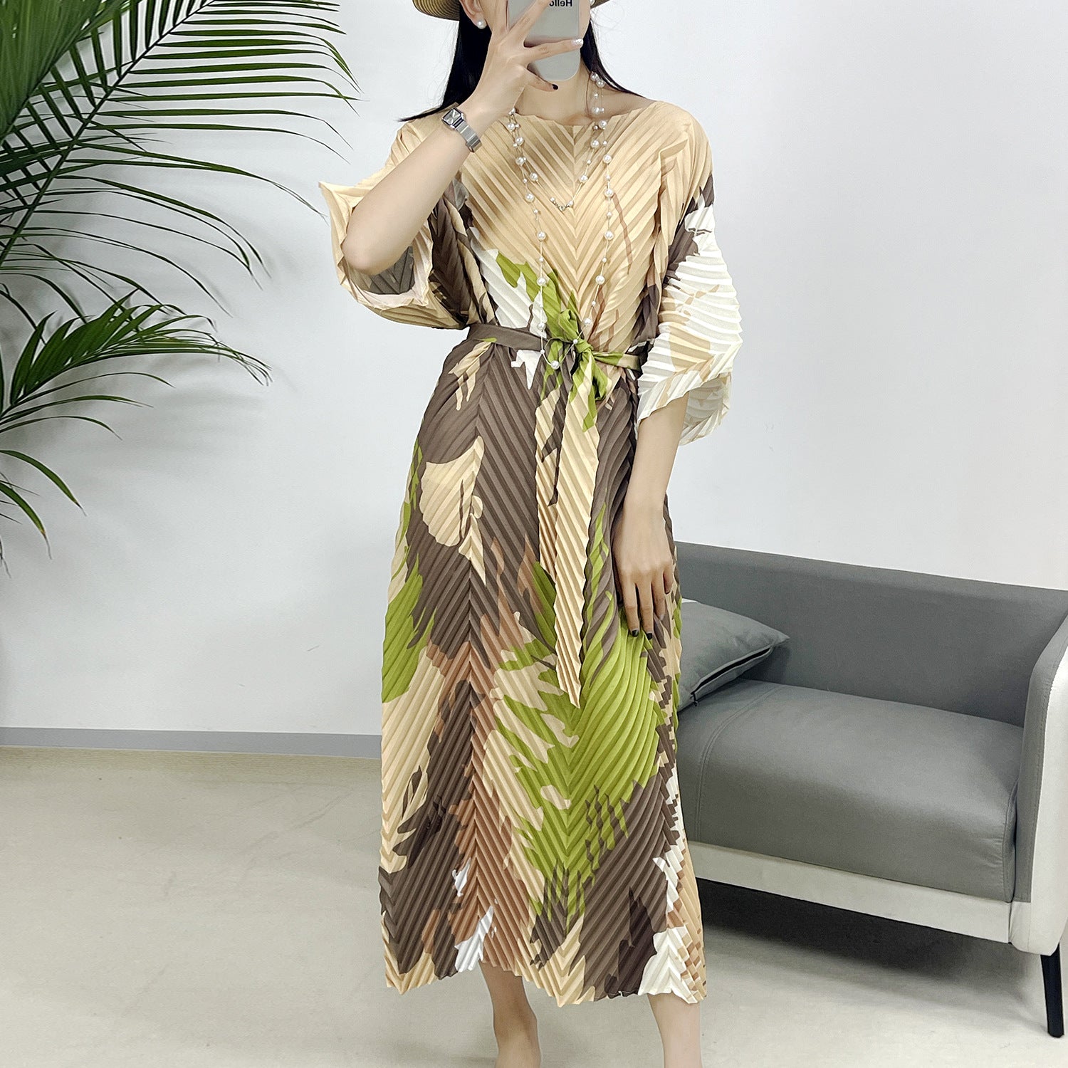 2025 Fall Winter Pleated Printed Maxi Dress – V-Fold Design, Elegant Casual Style for Women