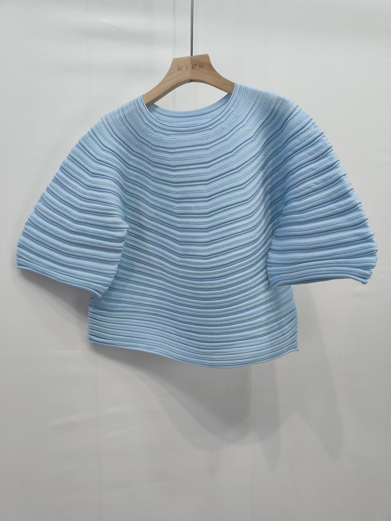 Nordic Style Pleated Knit T-Shirt – Fresh Crew Neck, Short Sleeve, Lightweight Summer Top for Women