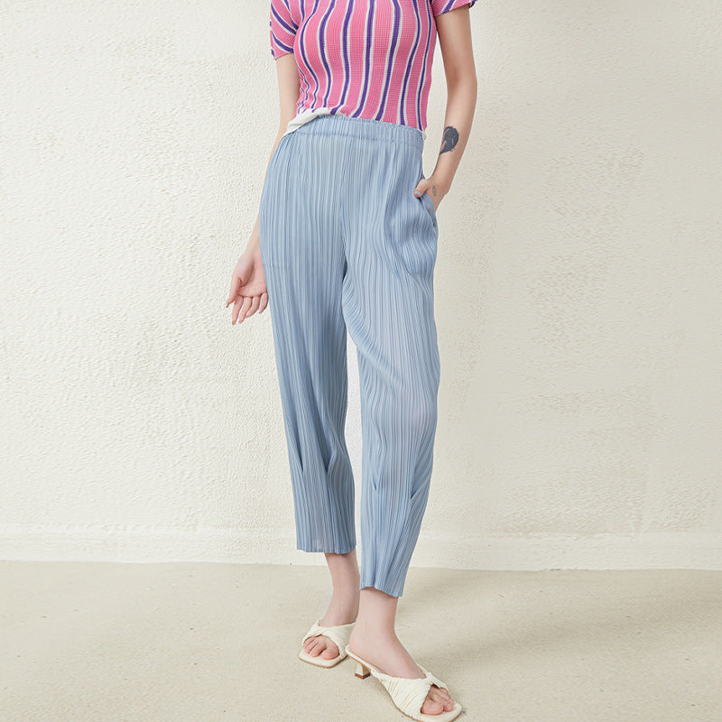 Pleats Please Cropped Harem Pants – Slimming Pleated Casual Style