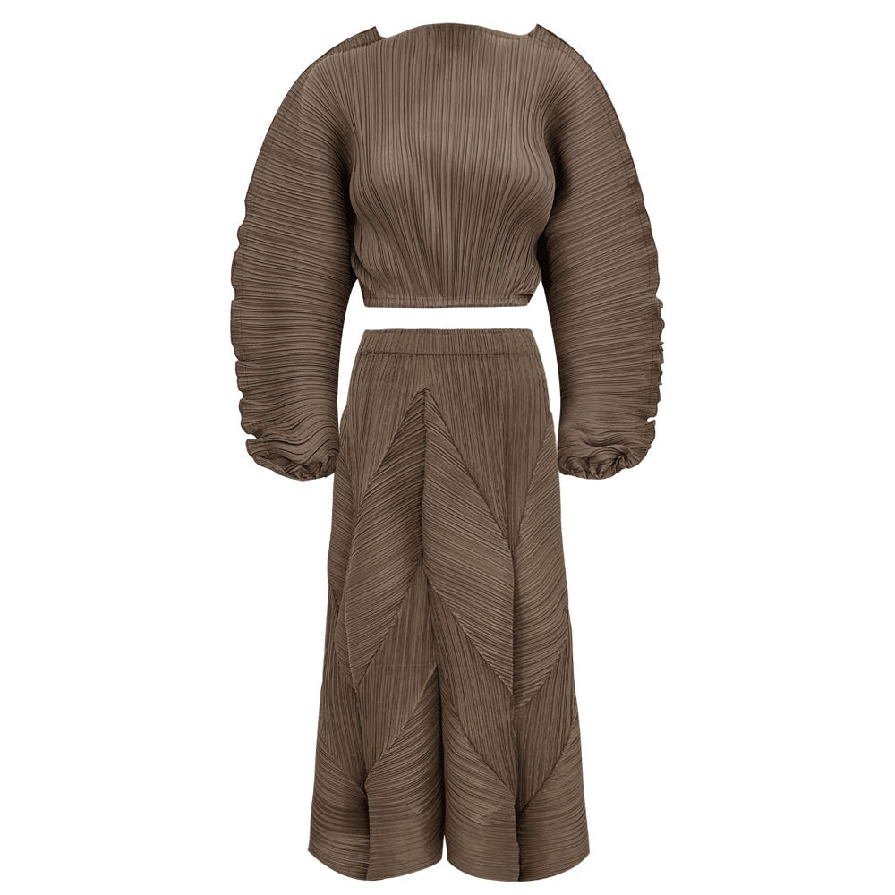 Pleated Short Top and Bubble Skirt Set – Stylish Two-Piece Women’s Outfit