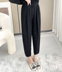 Pleated Fish Scale Harem Pants – Stylish and Comfortable Women’s Bottoms