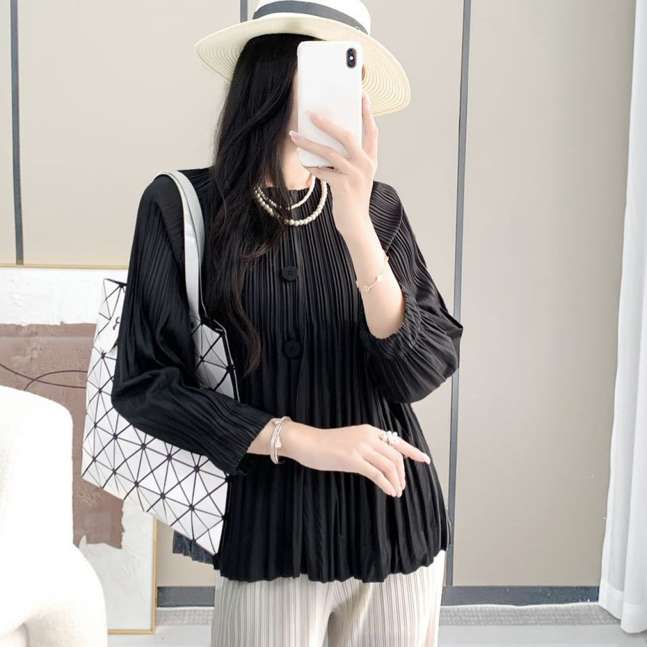 Pleated Short Trench Jacket – Chic Lightweight Outerwear for Women