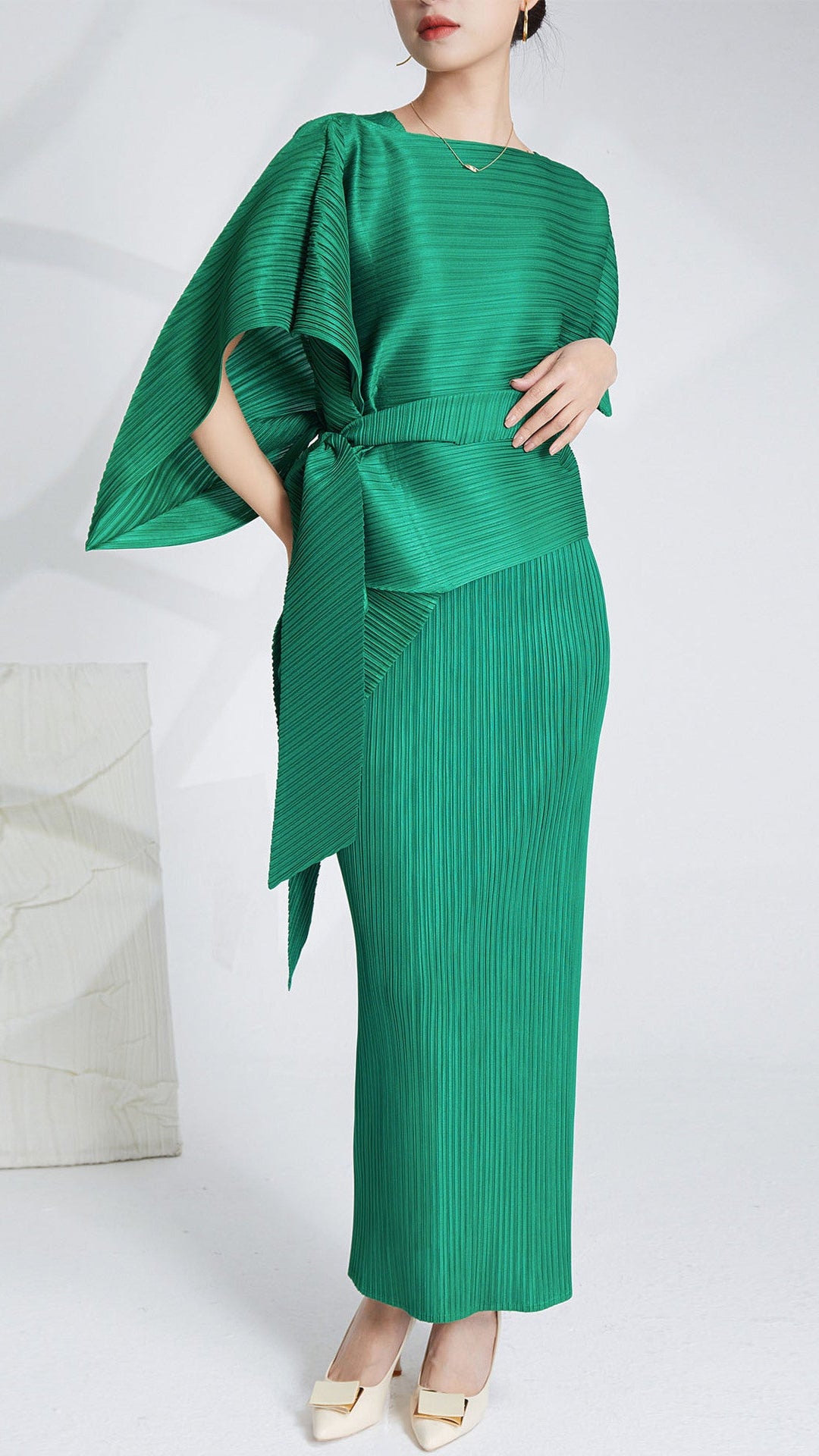 Issey Miyake Pleats Please Style – 兩件套吊帶裙套頭衫套裝