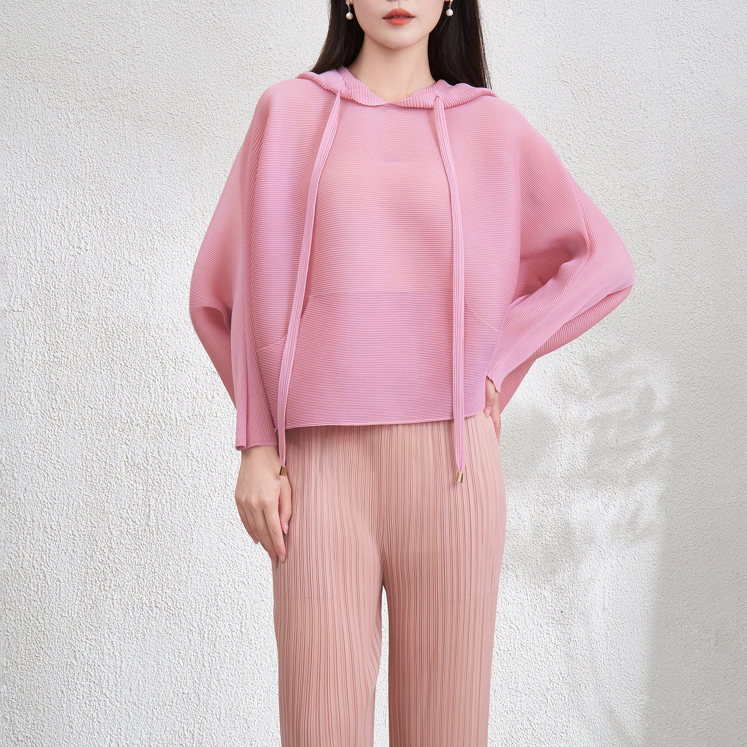 Pleats Please Hooded Sweatshirt – Loose Bat Sleeve Pleated Slimming Top
