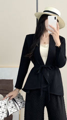 Fish Scale Pleated Lace-Up Blazer – Stylish Modern Women’s Jacket