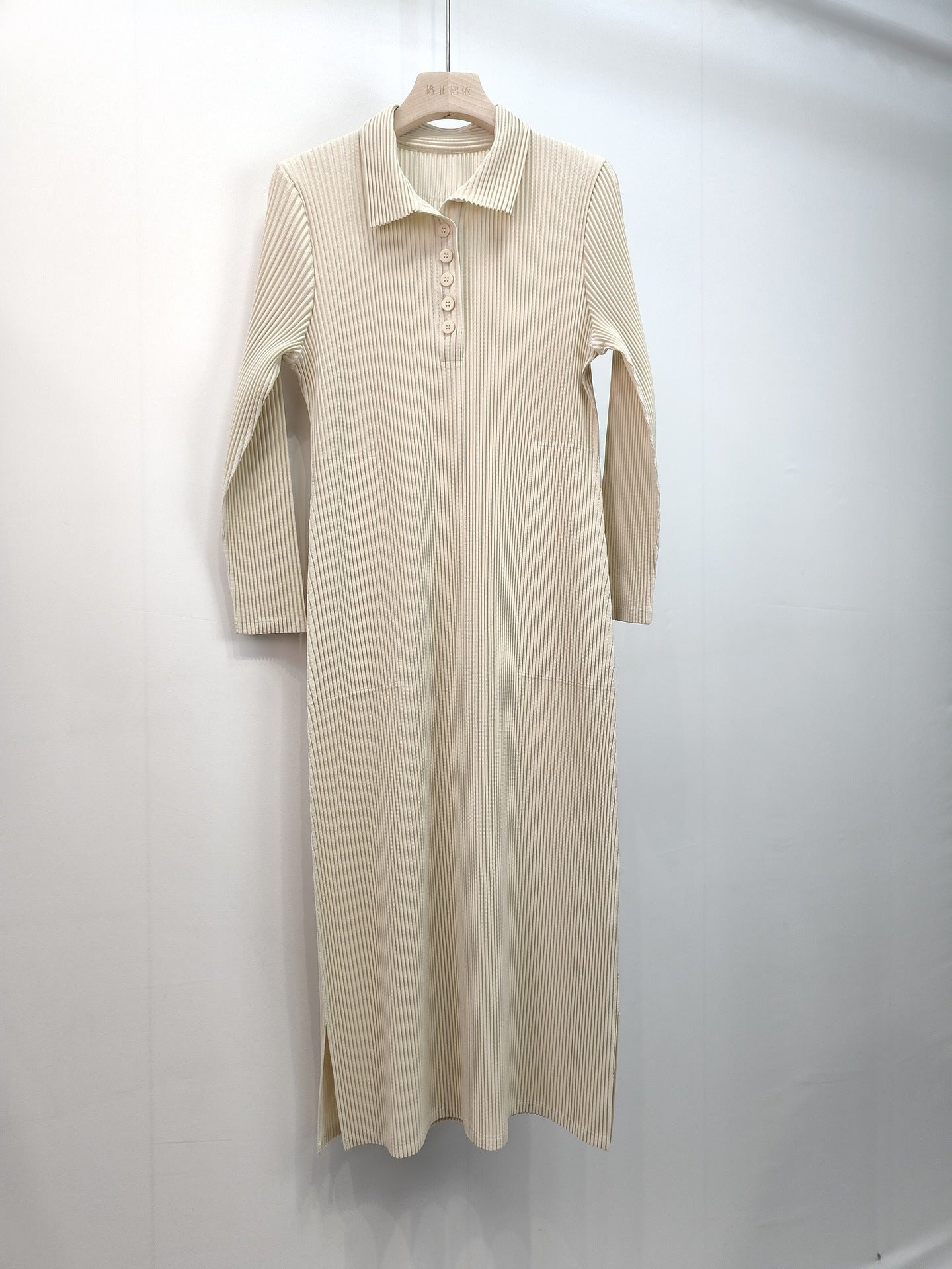 2025 Fall Pleated Midi Dress – Long Sleeve Polo Neck, Elegant Drape, Everyday Chic