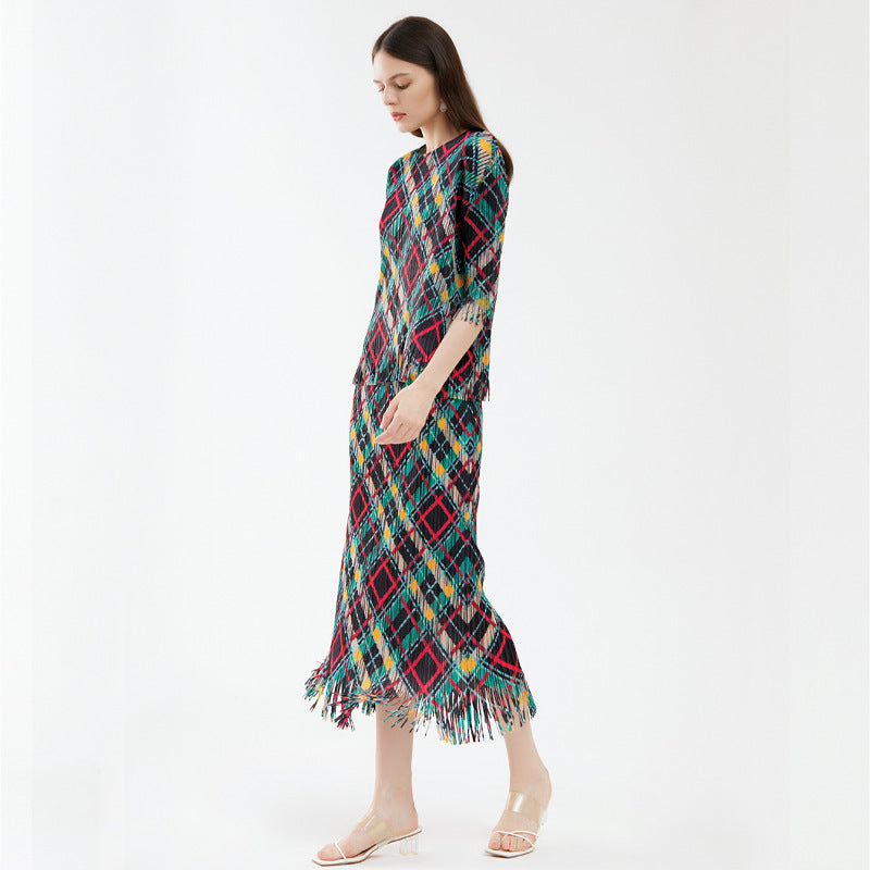 Pleats Please Two-Piece Set – Rhombic Pleated Top & Tassel A-Line Skirt
