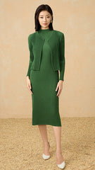 2025 Pre-Autumn Pleated Cheongsam Dress with Short Jacket – Retro Semi-High Neck, Elegant Two-Piece Style